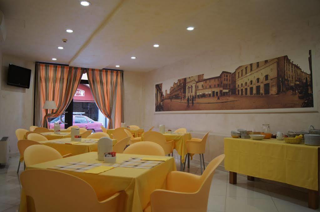 Hotel Santo Stefano Ferrara